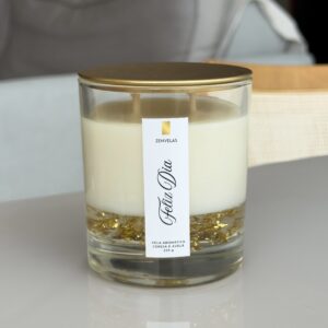 Vela aromática premium base dourada folhas de ouro